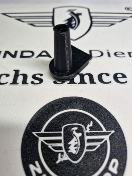 Zündapp Kabeltülle Kabeldurchführung Motor 284-07.114 TPU